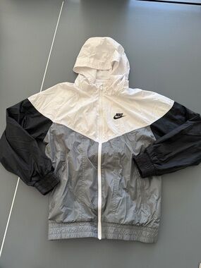Nike White, Gray & Black Colorblock Windbreaker Jacket